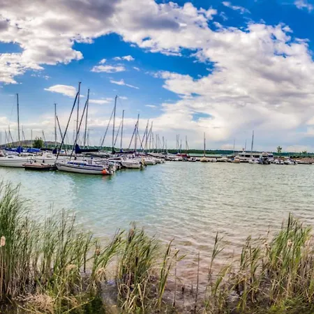 Lagovida Hafenhaus F Am Stoermthaler * Grosspoesna